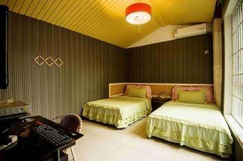 Shuangshuang Home Fenghuang Hongqiao Branch المظهر الخارجي الصورة